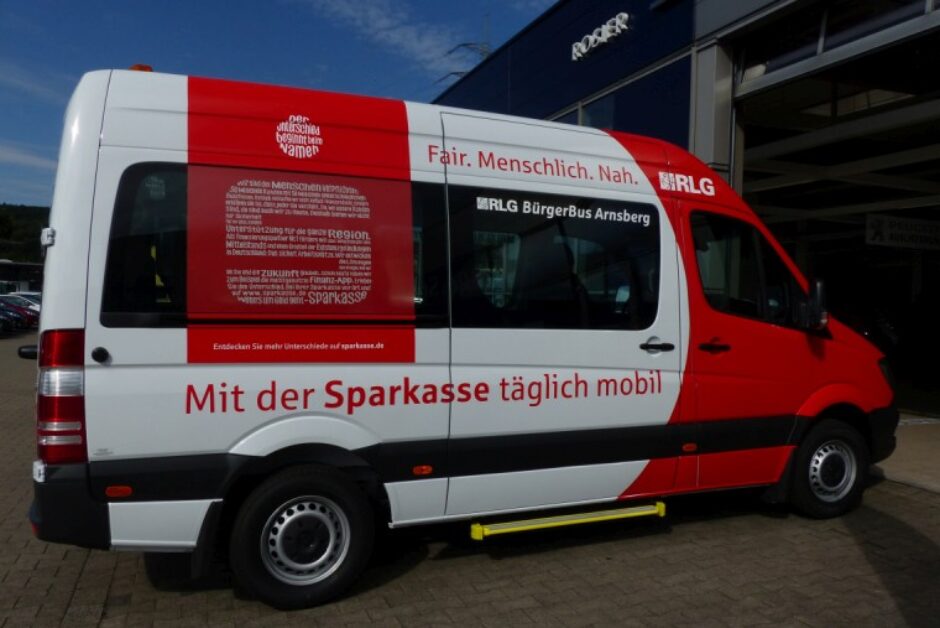 Bürgerbus: Sparkassenkunden fahren kostenlos